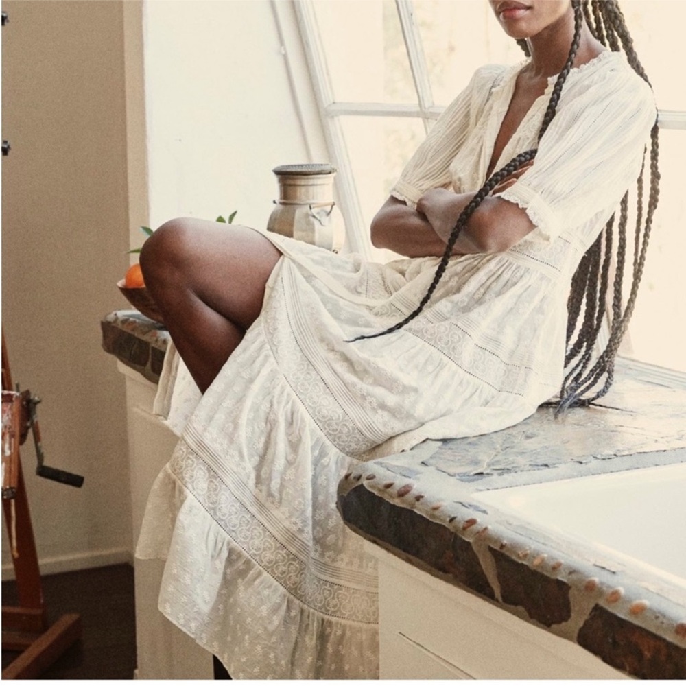 Doen Lace Tiered Midi Dress - Picture 10 of 10